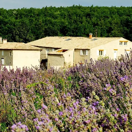 Holiday Aubignane La Bergerette De Pierroun * Revest-du-Bion
